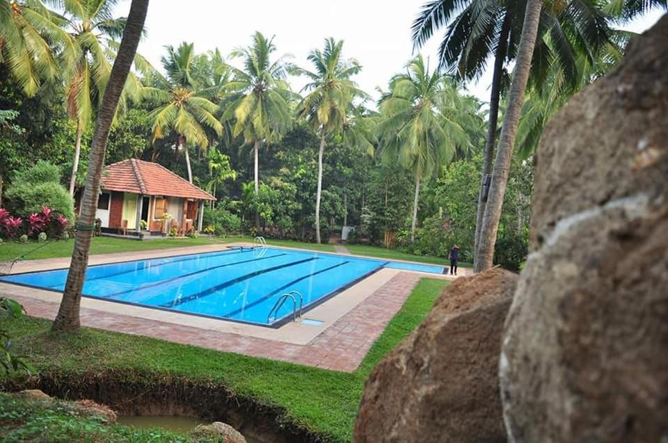 Soba Lanka Holiday Resort Melsiripura Esterno foto