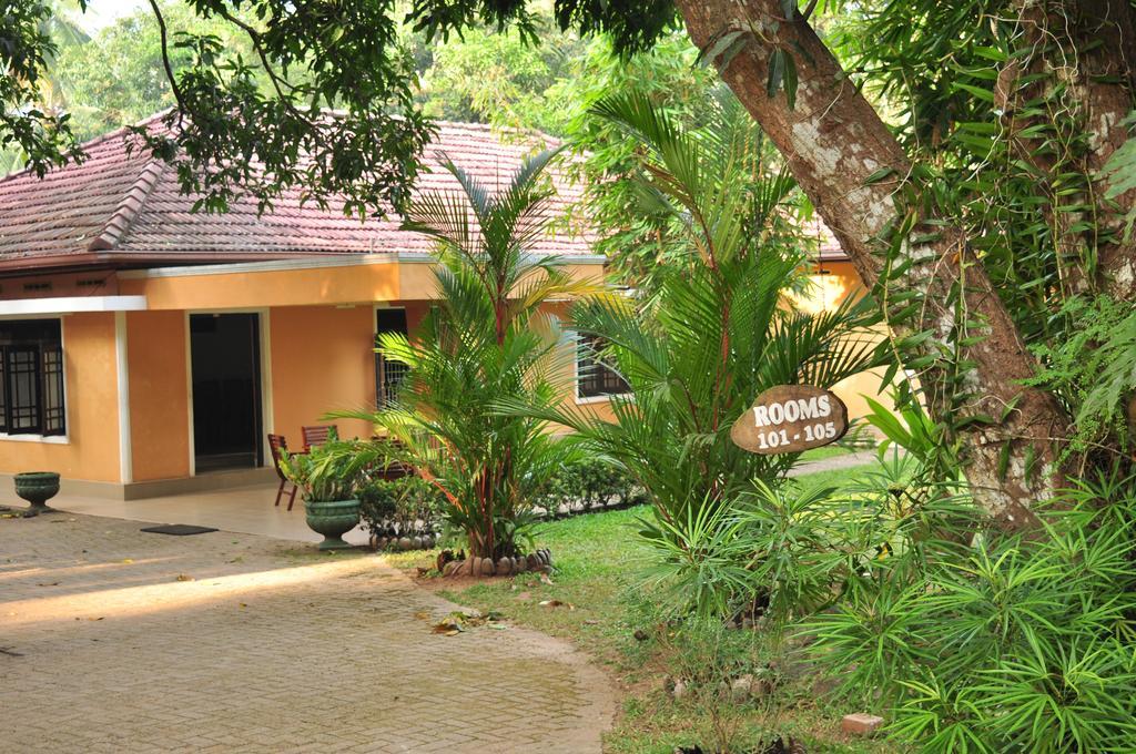 Soba Lanka Holiday Resort Melsiripura Esterno foto