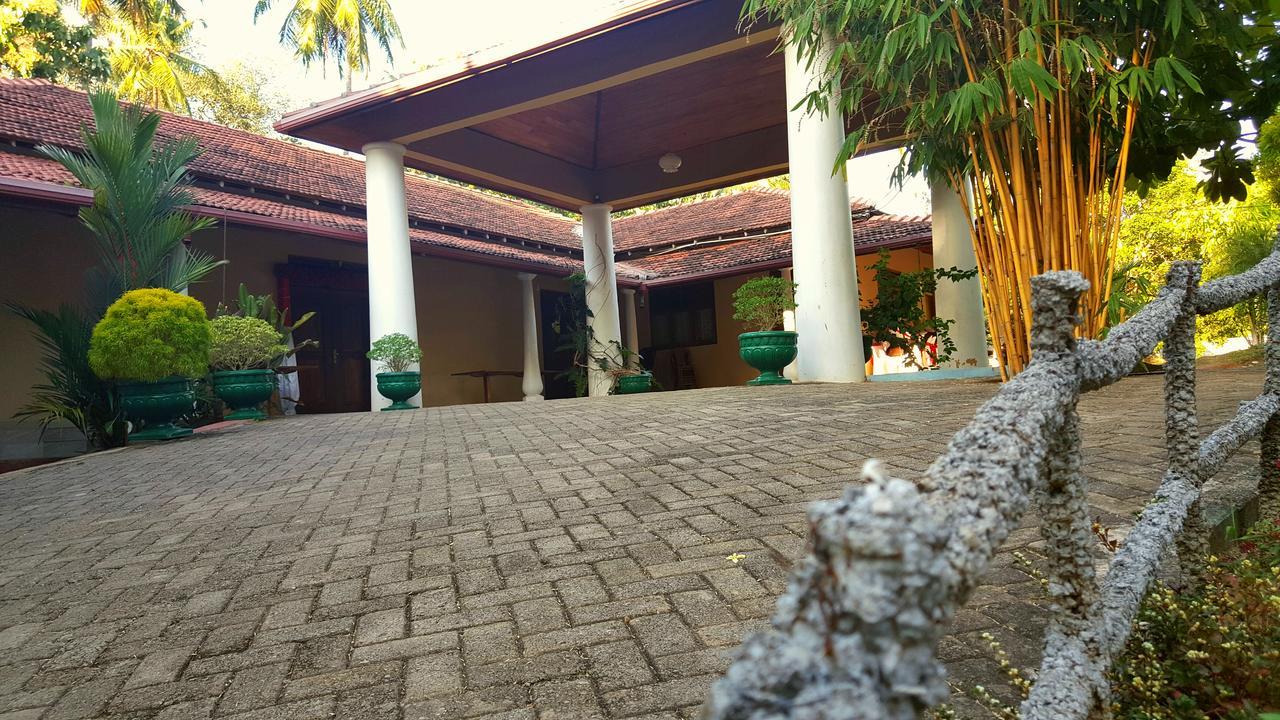 Soba Lanka Holiday Resort Melsiripura Esterno foto
