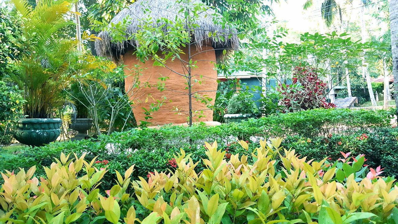 Soba Lanka Holiday Resort Melsiripura Esterno foto