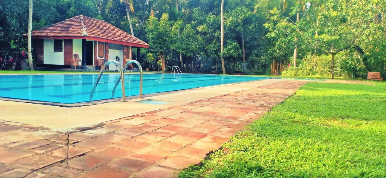 Soba Lanka Holiday Resort Melsiripura Esterno foto